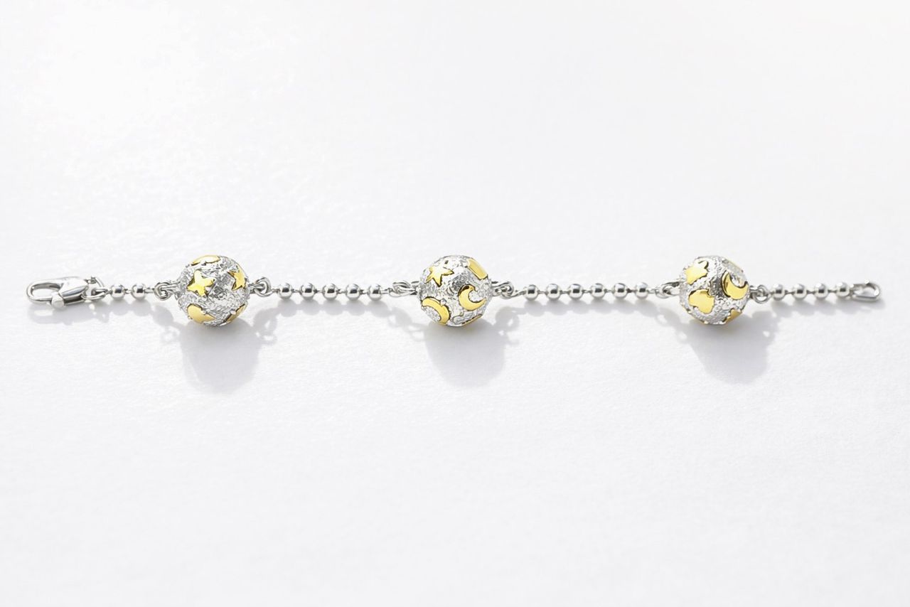 Moon Turn Bracelet